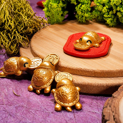 2026 Golden Turtle Charm – Bites onto Luck, Never Lets Go