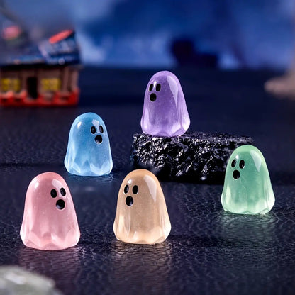 Glow‑in‑the‑Dark Mini Ghost Figurines | Resin Halloween DIY Decor 20/50PCS