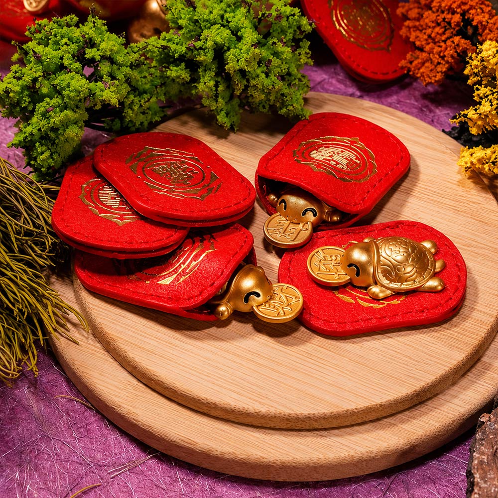 2026 Golden Turtle Charm – Bites onto Luck, Never Lets Go