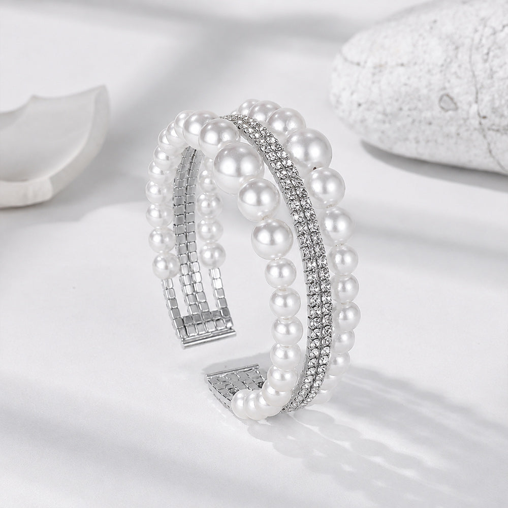 Lucky Pearl & Crystal Bracelet