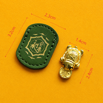 2026 Golden Turtle Charm – Bites onto Luck, Never Lets Go